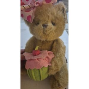 Bearington‎ Bear Collection Plush Casey CupCake Bear Stuffed NWT Limited